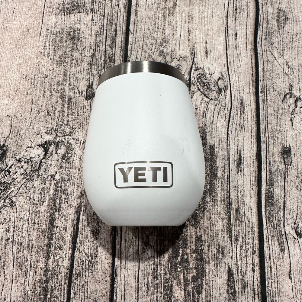 Yeti White Stainless Steel Insulated Wine Tumbler 10 oz